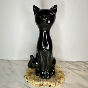 Black Ceramic Cat Figurine – Heart Detail – Like New